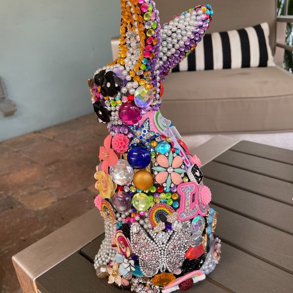 EASTER BUNNY - Picture 2 of 5